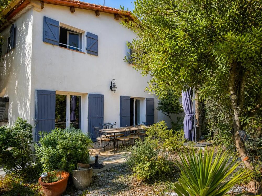 Vente Maison Maison de 7 pièces de 179 m² à Pujaut Pujaut