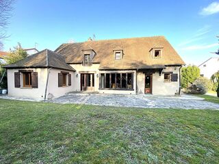  Maison à vendre 8 pièces 368 m²