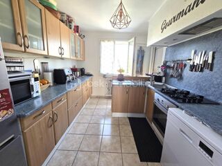  Appartement  vendre 4 pices 73 m