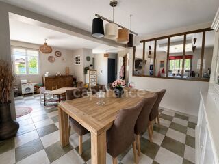  Maison � vendre 6 pi�ces 201 m�