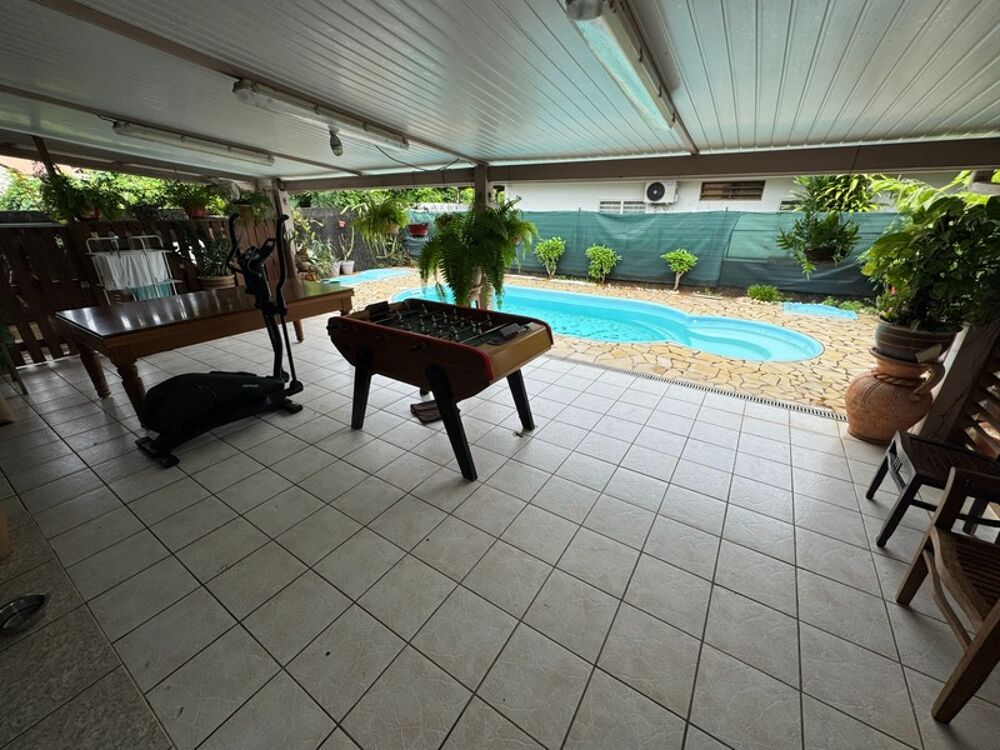 À vendre  Ensemble immobilier avec fort potentiel locatif