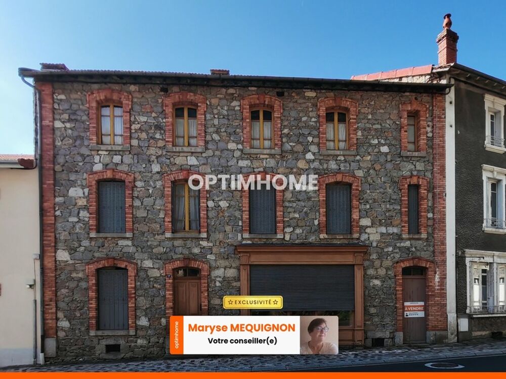 Vente Maison Maison de bourg idéale, située à proximité immédiate de toutes les commodités Olliergues