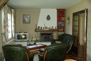  Maison à louer 6 pièces 160 m²