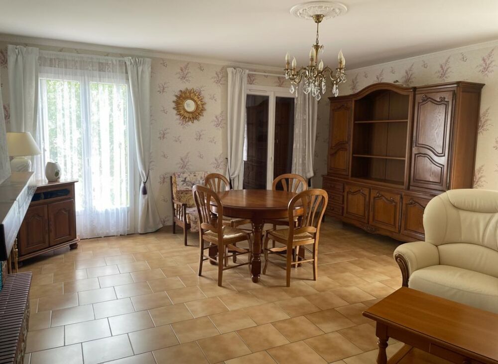 Maison Saint Genis Des Fontaines 4 pièce(s) 90 m2