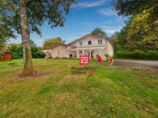  Maison � vendre 8 pi�ces 225 m�