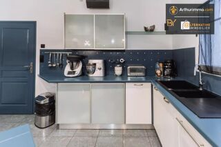  Maison � vendre 9 pi�ces 240 m�