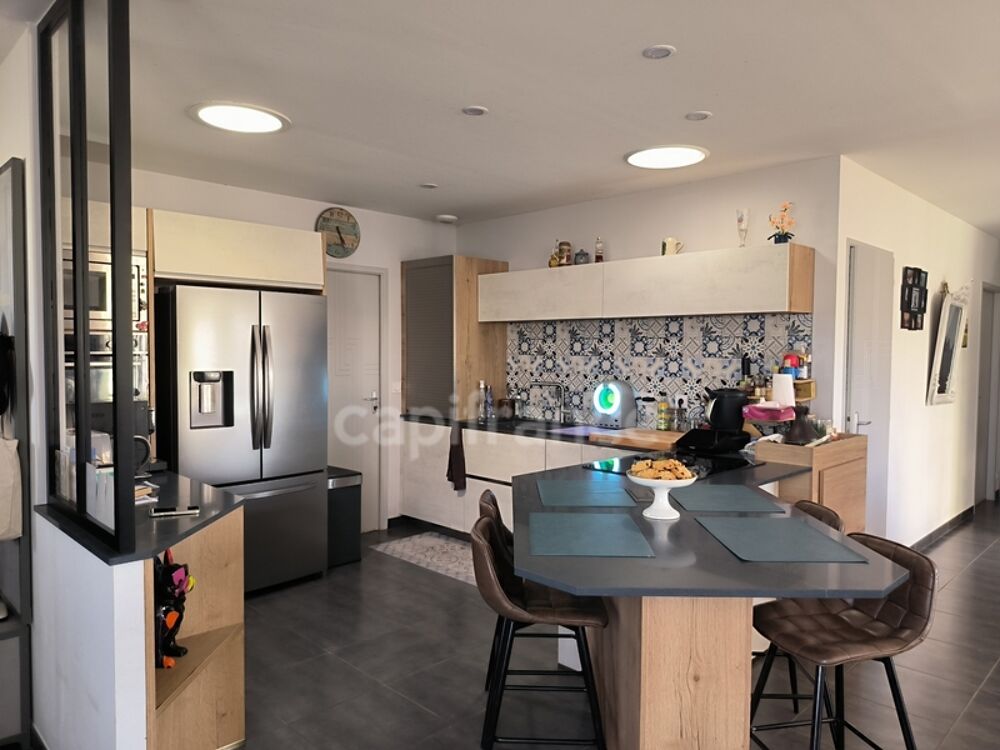 Vente Maison Maison de 2014 avec piscine, 120 m² + garage 20 m² Pisany