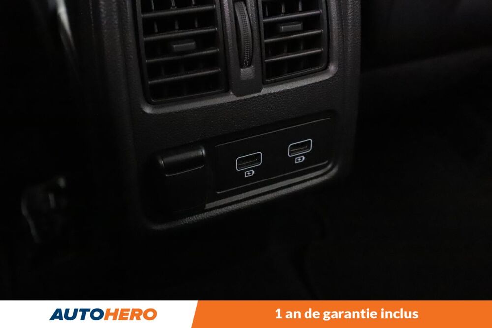 Captur 1.3 TCe Mild Hybrid Iconic EDC 160 ch 2022 occasion 92130 Issy-les-Moulineaux