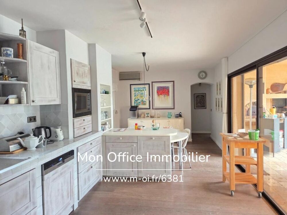 à vendre  Propriété/château Aix-en-Provence (13100)