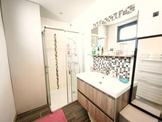  Duplex/triplex à vendre 3 pièces 68 m²