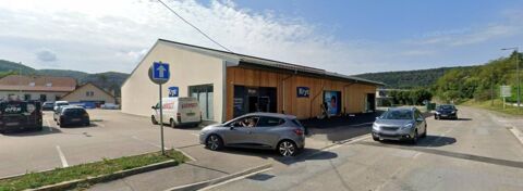   A LOUER - LOCAL COMMERCIAL à ORNANS 