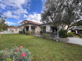  Villa � vendre 6 pi�ces 205 m�