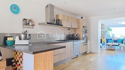   ? Maison familiale r�nov�e � 5 minutes de Brie-Comte-Robert � Confort et qualit� de vie Maison - 6 pi�ce(s) - 123 m�