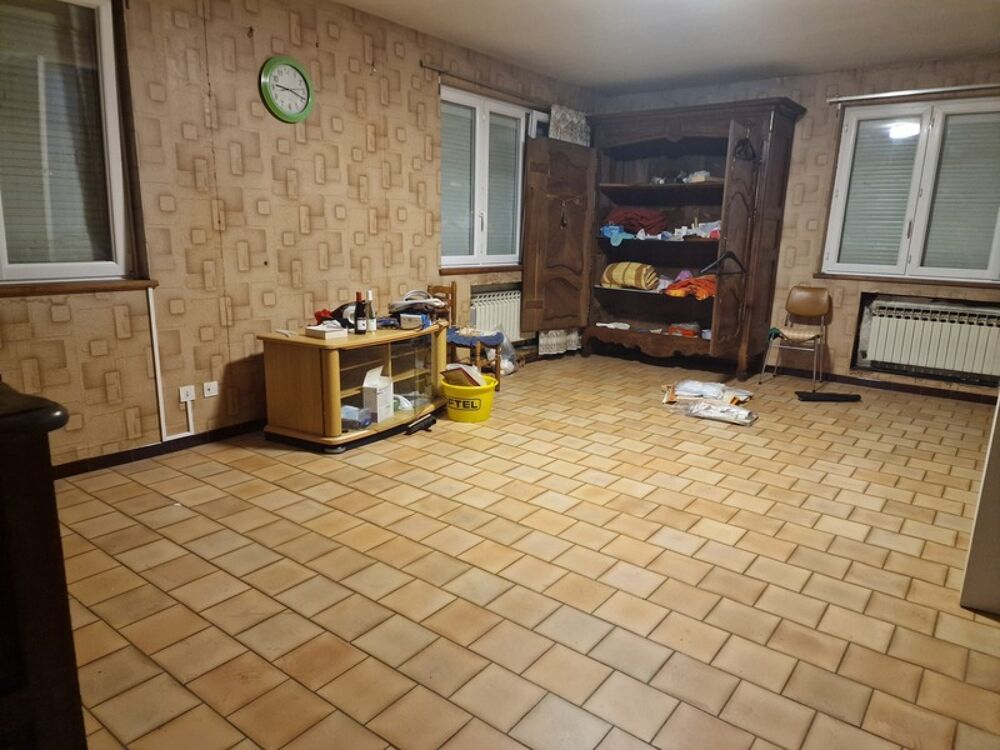 MAISON à vendre 5 pièces proche VITTEL (88) avec GARAGE et ATELIER - TERRAIN : 1515 m2