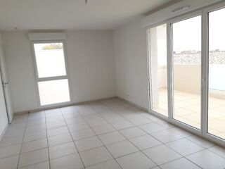  Appartement à louer 3 pièces 57 m²