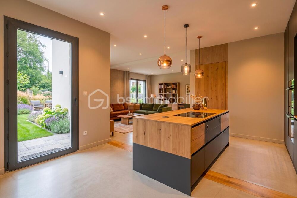 Maison de 123m² avec garage et jardin