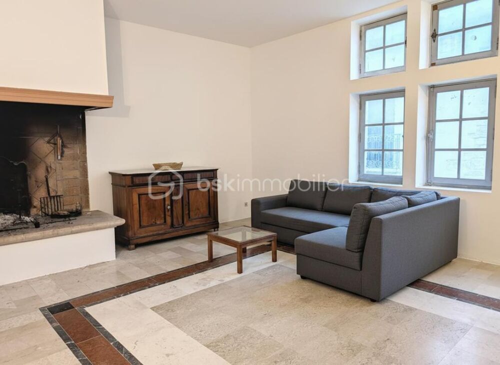 Maison de Caractère de 153 m2 avec Terrasse de 27 m2 à Vic-la-Gardiole (34)