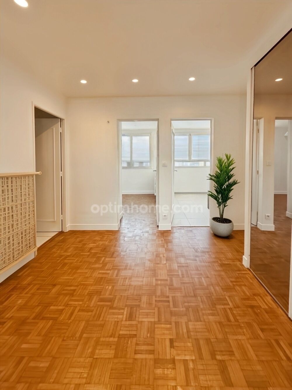 APPARTEMENT 3 PIECES 210 000 EUROS