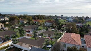  Villa  vendre 4 pices 96 m