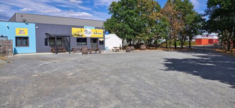 Commerces 1 pi&egrave;ce / 125 m&sup2; / 283 500 EUR / MACHECOUL 283500 44270 Machecoul