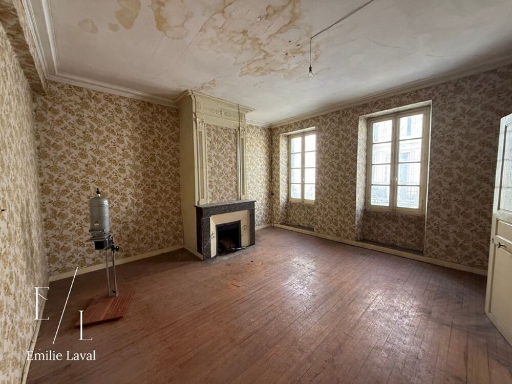 Vente Immeuble Immeuble centre-ville Ste Foy-la-Grande – Local commercial + potentiel 5 logements Sainte foy la grande