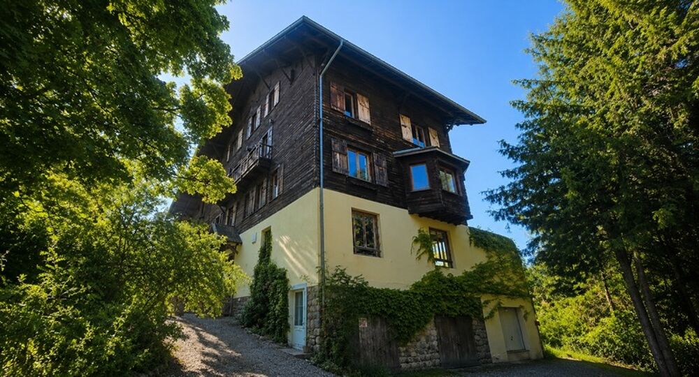 à vendre  Propriété/château Embrun (05200)