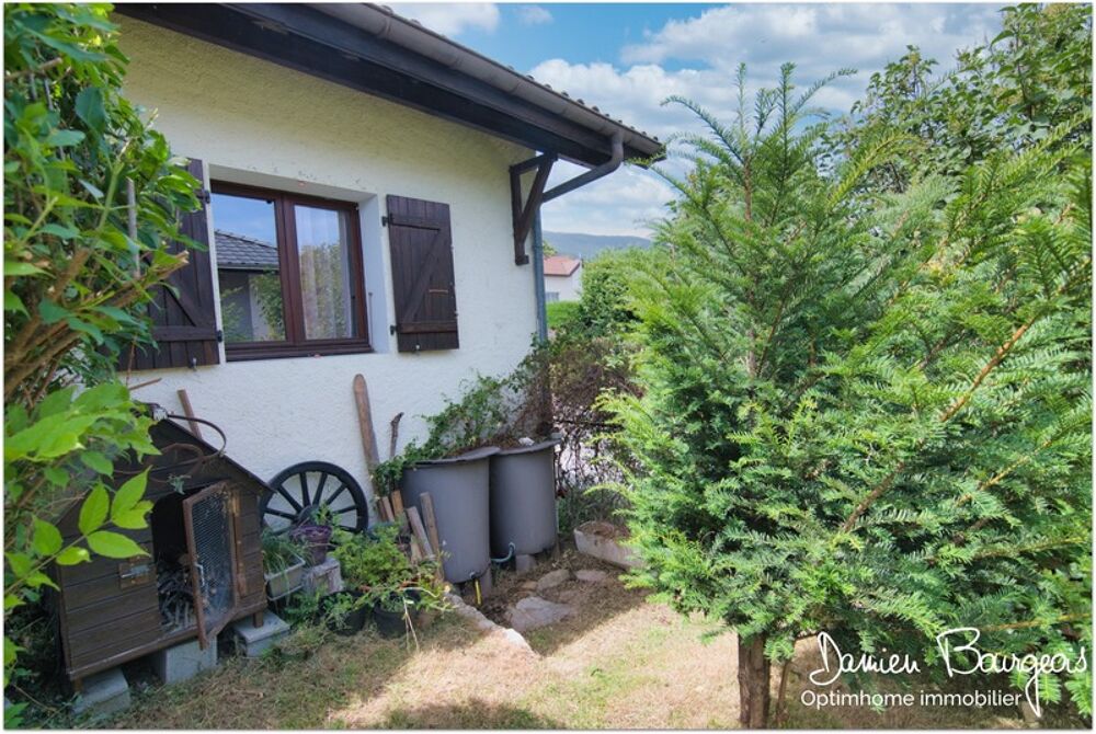 ? Très belle maison individuelle sur les hauteurs de Thoiry avec 680 m2 de parcelle