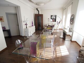  Maison à vendre 10 pièces 233 m²