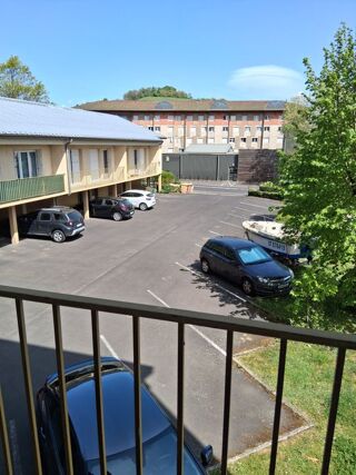  Appartement à louer 4 pièces 70 m²