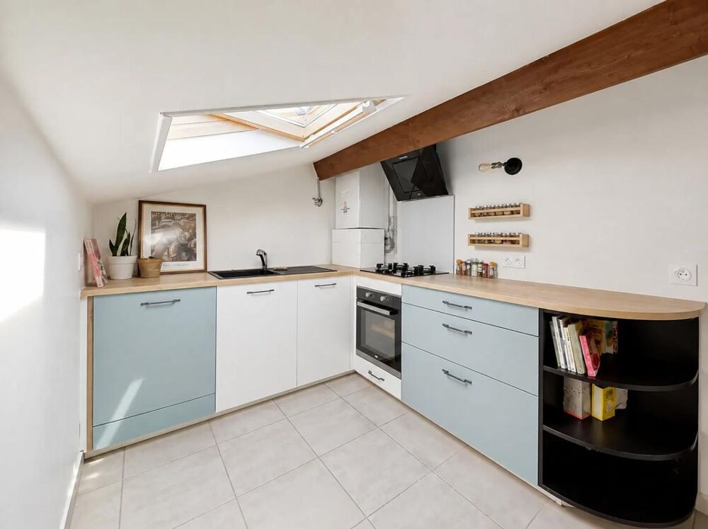 Vente Maison Appartement T3 au dernier étage - 61 m2 - Urrugne centre Urrugne