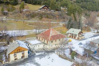  Maison � vendre 10 pi�ces 713 m�