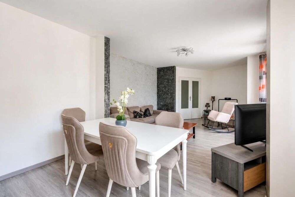 Appartement de 4 pièces de 98 m² à Villeurbanne