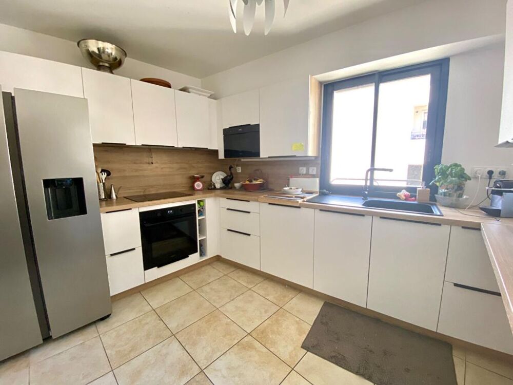 Appartement Six Fours Les Plages 4 pièce(s) 95 m2