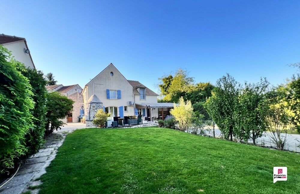 (95420) Wy-Dit-Joli-Village, maison de village 6 pièce(s) 160 m2, 3 chambres, garage double et jardin