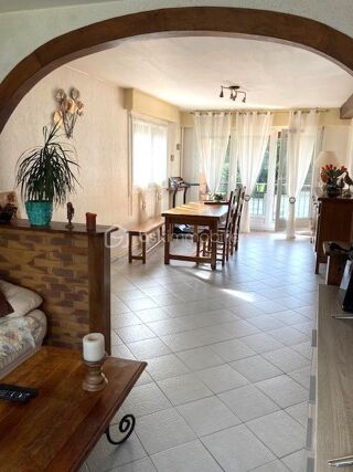  Appartement  vendre 4 pices 76 m