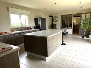  Maison à vendre 6 pièces 211 m²