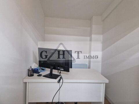   A VENDRE 490 M² ENTREPOT BUREAUX + HABITATION A STAINS 