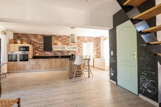  Maison à vendre 9 pièces 228 m²