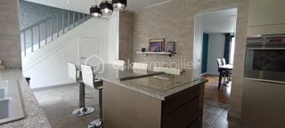  Maison � vendre 8 pi�ces 247 m�