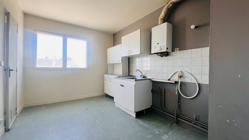 Appartement à vendre situé au 3e étage, de type 3, dune surface de 70 m² habitable