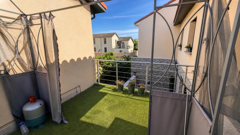Maison de 5 pièces de 263 m² à Villeurbanne