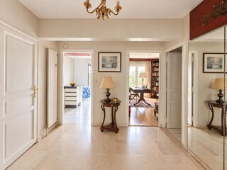  Appartement à vendre 6 pièces 132 m²