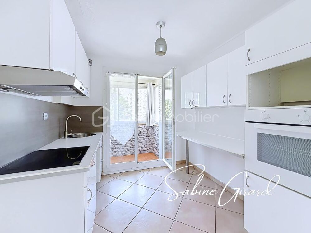 Vente Appartement T3 traversant dans résidence sécurisée Saint martin d heres