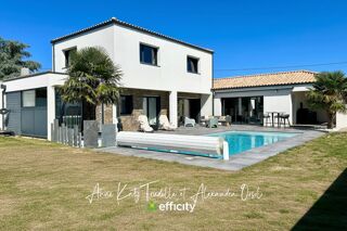  Maison à vendre 7 pièces 177 m²