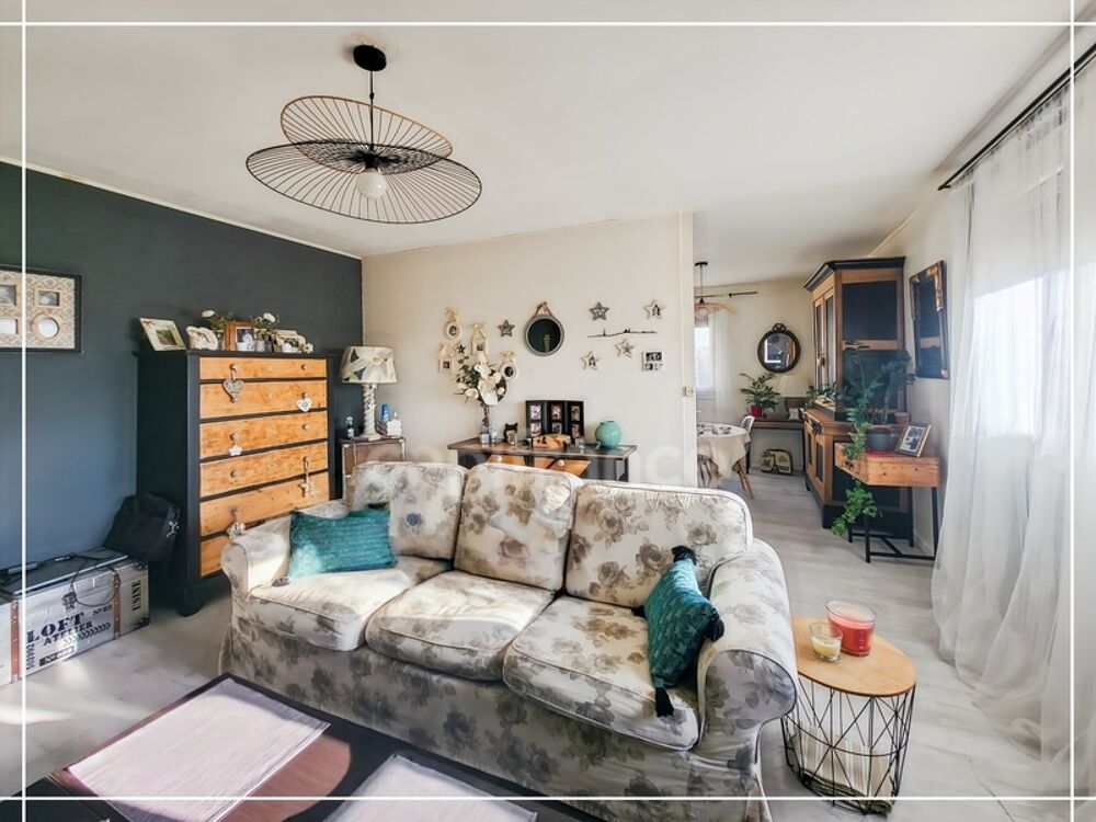 Appartement à vendre 3/4 pièces, cave et parking