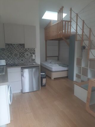  Appartement à louer 1 pièce 21 m² La rochelle