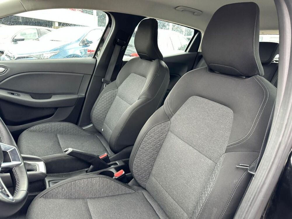 Clio V 1.6 E-TECH 140 BUSINESS 2021 occasion 78240 Chambourcy