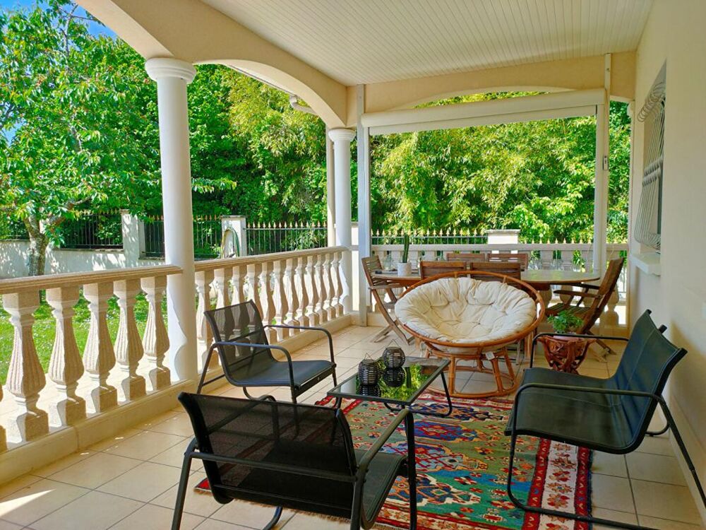 � vendre  Maison Yvrac (33370)