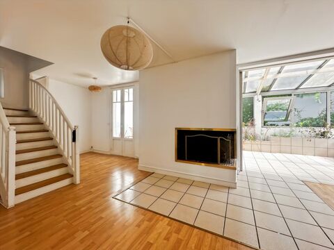   Bureaux atypiques à louer dans un immeuble indépendant en R+2 