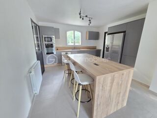  Villa � vendre 7 pi�ces 190 m�